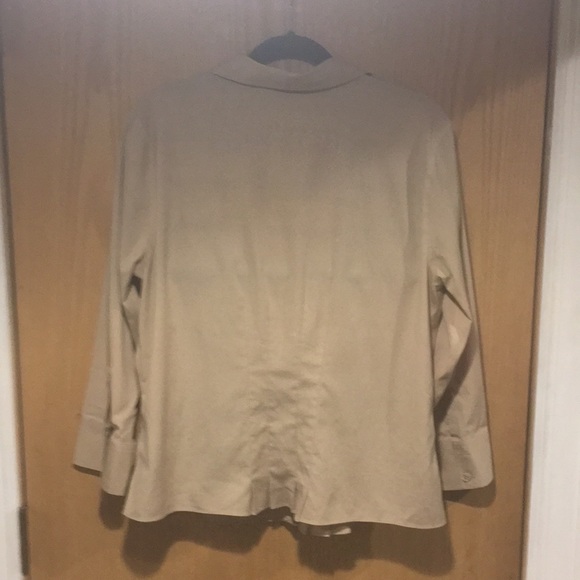 Talbots Size 14 Tan Blouse - Picture 2 of 7